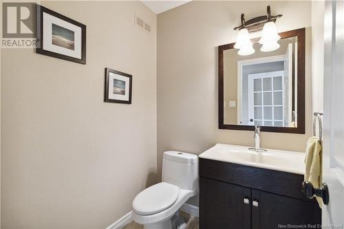 177 Chatellereault, Shediac, NB - Indoor Photo Showing Bathroom