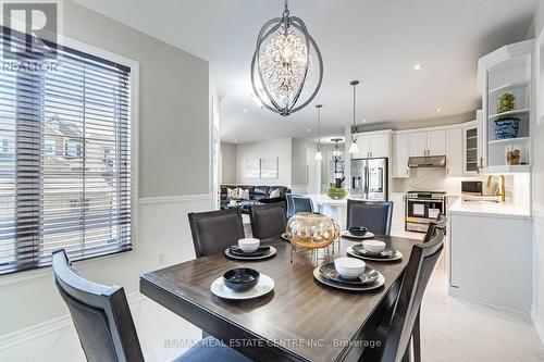 953 Gastle Way, Milton, ON - Indoor Photo Showing Dining Room