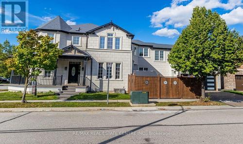 953 Gastle Way, Milton, ON - Outdoor With Facade