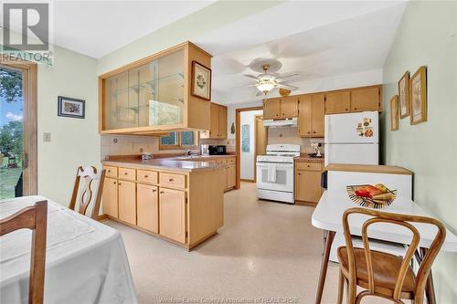 2736 Jos St. Louis, Windsor, ON - Indoor Photo Showing Kitchen