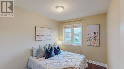 250 Lormont Boulevard W, Hamilton, ON - Indoor Photo Showing Bedroom