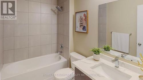 250 Lormont Boulevard W, Hamilton, ON - Indoor Photo Showing Bathroom