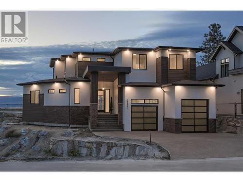 5500 Foothill Court, Kelowna, BC - Outdoor With Facade