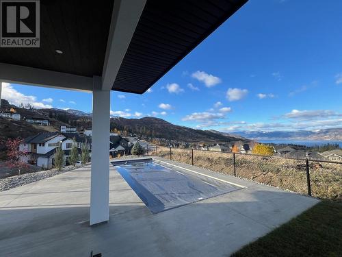 5500 Foothill Court, Kelowna, BC - Outdoor With View