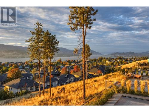 5500 Foothill Court, Kelowna, BC - Outdoor With View