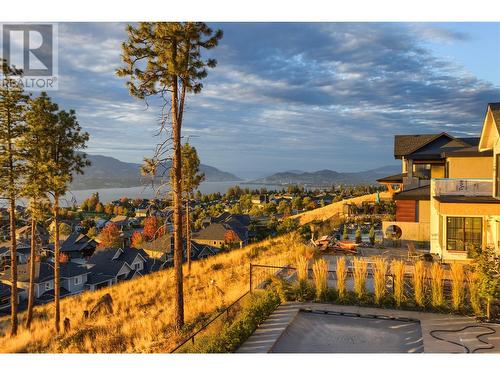 5500 Foothill Court, Kelowna, BC - Outdoor With View