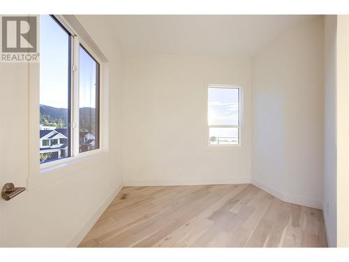 5500 Foothill Court, Kelowna, BC - Indoor Photo Showing Other Room