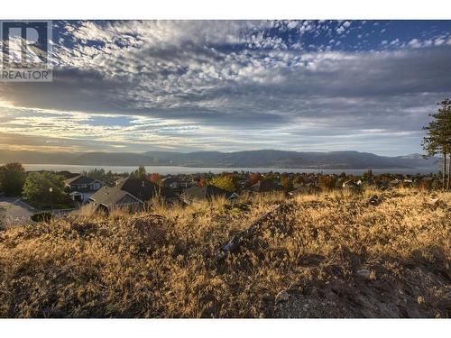 5500 Foothill Court, Kelowna, BC - Outdoor With View