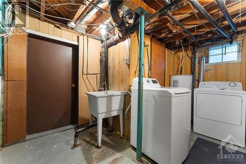 2340 Midway Avenue, Ottawa, ON - Indoor Photo Showing Laundry Room