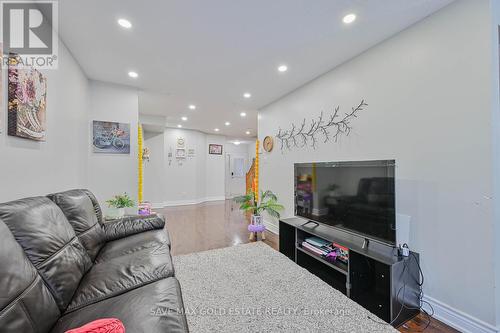 48 Monaco Court, Brampton, ON - Indoor Photo Showing Living Room