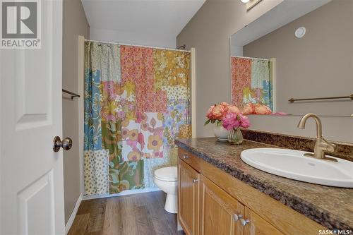 4 Kalmia Crescent, Moose Jaw, SK - Indoor Photo Showing Bathroom