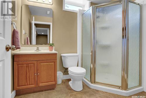 4 Kalmia Crescent, Moose Jaw, SK - Indoor Photo Showing Bathroom