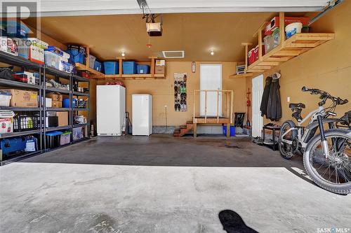 4 Kalmia Crescent, Moose Jaw, SK - Indoor Photo Showing Garage