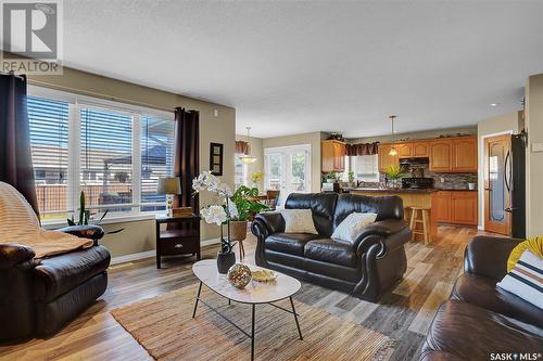 4 Kalmia Crescent, Moose Jaw, SK - Indoor Photo Showing Living Room