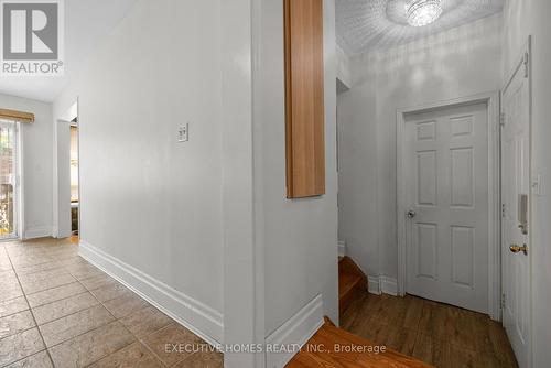 5415 Longford Drive, Mississauga, ON - Indoor Photo Showing Other Room