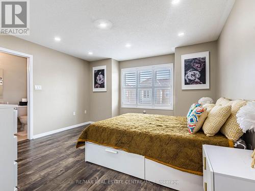 673 Holly Avenue, Milton, ON - Indoor Photo Showing Bedroom