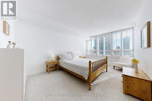 1503 - 350 Rathburn Road W, Mississauga, ON - Indoor Photo Showing Bedroom