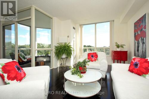 403 - 1 Hickory Tree Road, Toronto, ON - Indoor