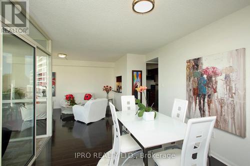 403 - 1 Hickory Tree Road, Toronto, ON - Indoor Photo Showing Dining Room