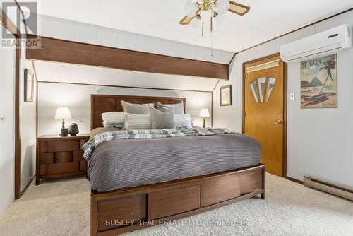 108 Barclay Boulevard W, Blue Mountains, ON - Indoor Photo Showing Bedroom