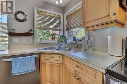 1142 Degelman Drive, Regina, SK - Indoor Photo Showing Kitchen With Double Sink