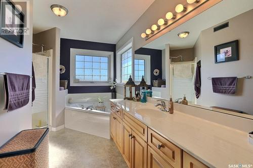 1142 Degelman Drive, Regina, SK - Indoor Photo Showing Bathroom