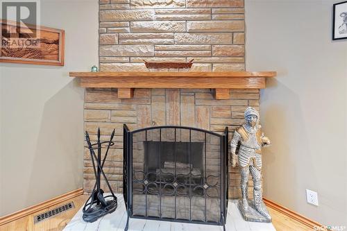 824 5Th Avenue N, Saskatoon, SK - Indoor With Fireplace