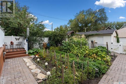 824 5Th Avenue N, Saskatoon, SK - Outdoor With Deck Patio Veranda