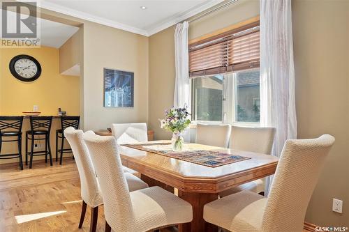 824 5Th Avenue N, Saskatoon, SK - Indoor Photo Showing Dining Room