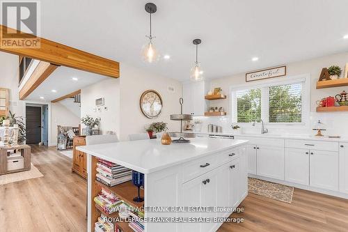 20851 Loyalist Parkway, Prince Edward County (Ameliasburgh), ON - Indoor Photo Showing Kitchen With Upgraded Kitchen