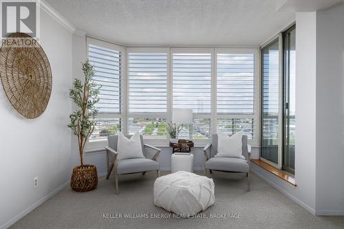 803 - 1890 Valley Farm Road, Pickering (Town Centre), ON - Indoor Photo Showing Living Room