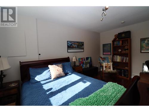 7252 Southridge Avenue, Prince George, BC - Indoor Photo Showing Bedroom