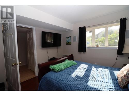 7252 Southridge Avenue, Prince George, BC - Indoor Photo Showing Bedroom