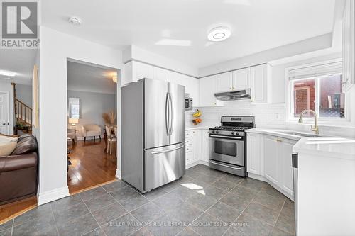 1448 Forest Street, Innisfil, ON - Indoor Photo Showing Kitchen With Double Sink