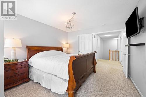 1448 Forest Street, Innisfil, ON - Indoor Photo Showing Bedroom