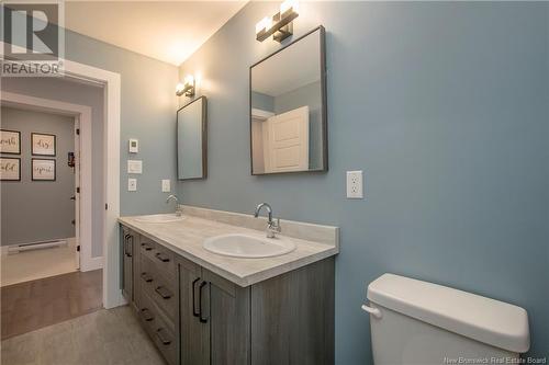 178 Surette Street, Dieppe, NB - Indoor Photo Showing Bathroom