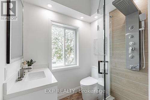 9 Glenvalley Drive, Toronto, ON - Indoor Photo Showing Bathroom