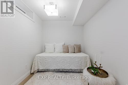 9 Glenvalley Drive, Toronto, ON - Indoor Photo Showing Bedroom