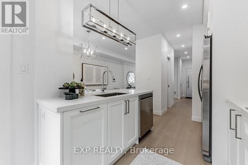 9 Glenvalley Drive, Toronto, ON - Indoor Photo Showing Kitchen