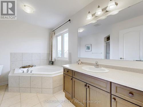 84 Robert Parkinson Drive, Brampton, ON - Indoor Photo Showing Bathroom