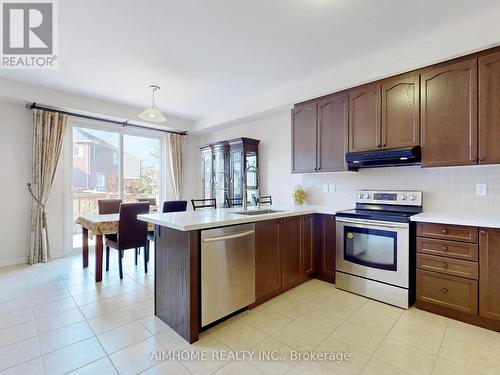 84 Robert Parkinson Drive, Brampton, ON - Indoor Photo Showing Kitchen