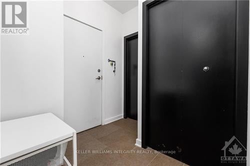 202 - 1308 Thames Street, Ottawa, ON - Indoor Photo Showing Other Room