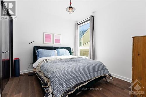 202 - 1308 Thames Street, Ottawa, ON - Indoor Photo Showing Bedroom