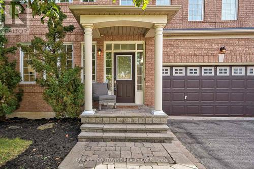 2164 Highcliffe Way, Oakville, ON - Outdoor With Facade