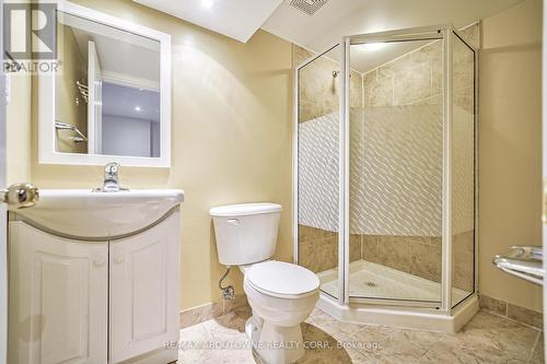 2164 Highcliffe Way, Oakville, ON - Indoor Photo Showing Bathroom