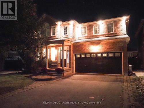 2164 Highcliffe Way, Oakville, ON - Outdoor