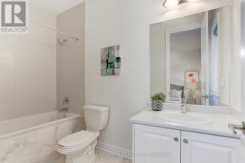 29 Perigo Court, Richmond Hill, ON - Indoor Photo Showing Bathroom