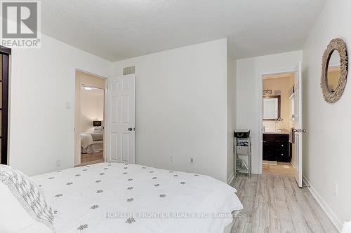 352 Hollywood Drive, Georgina, ON - Indoor Photo Showing Bedroom