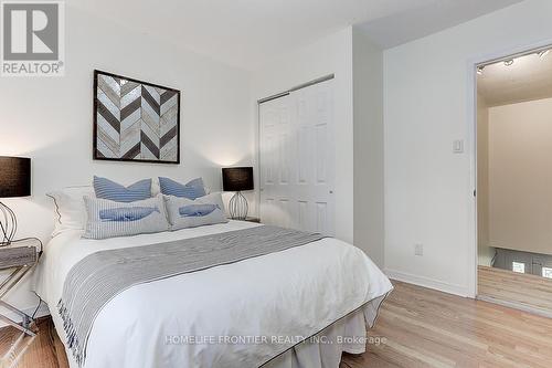 352 Hollywood Drive, Georgina, ON - Indoor Photo Showing Bedroom