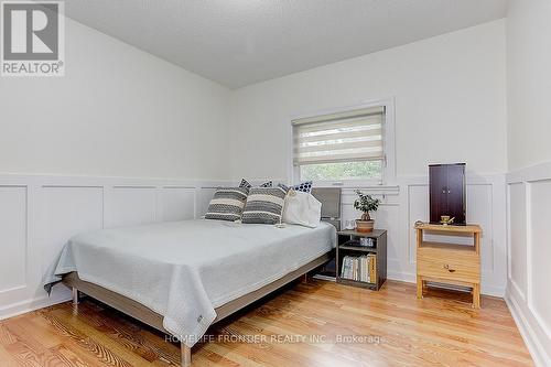 352 Hollywood Drive, Georgina, ON - Indoor Photo Showing Bedroom